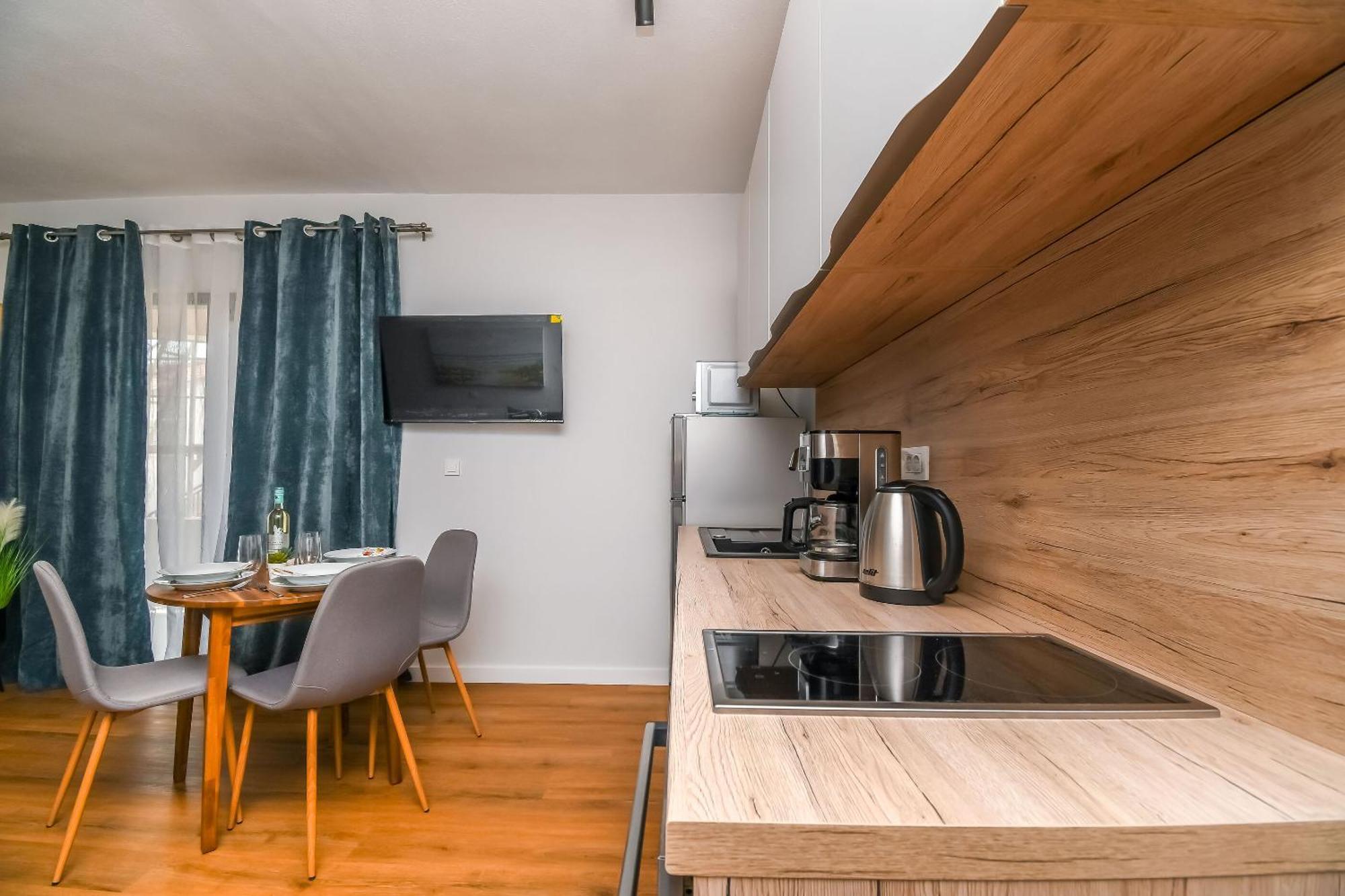 Apartments Neli Трогир Экстерьер фото